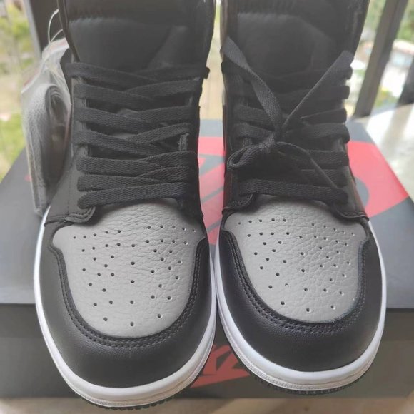 Jordan 1 Retro High Shadow size 9.5 main image 4